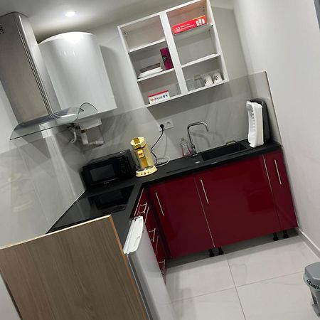 Appartement Calme Dans Villa Individuelle Bagnols-sur-Cèze Zewnętrze zdjęcie
